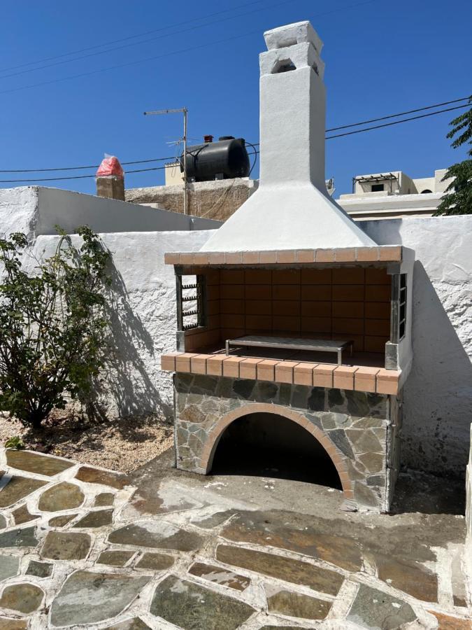 Gala Home Traditional House Galanado Exterior photo